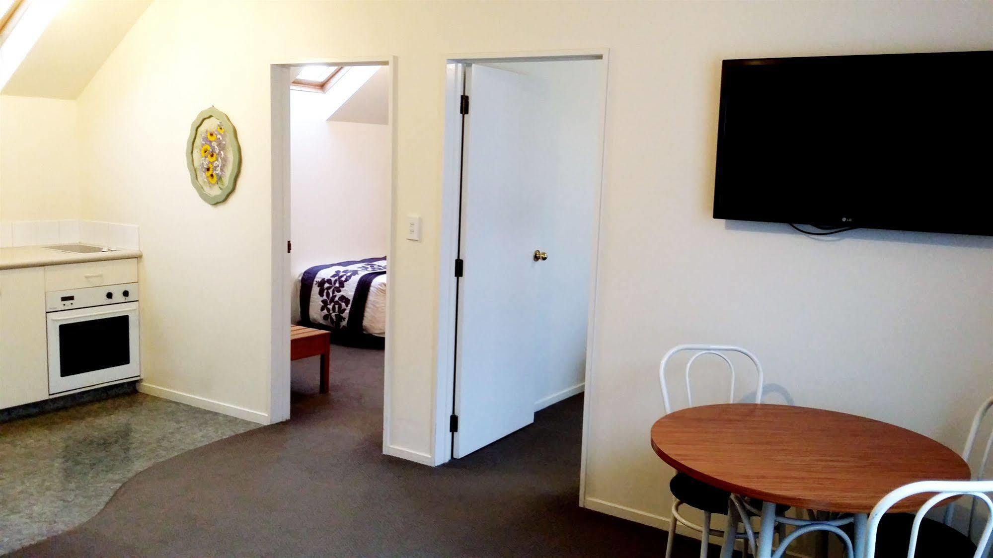 Rosewood Court Motel Christchurch Exterior foto